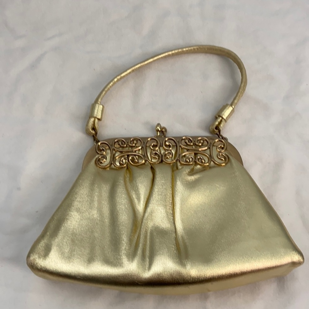 VINTAGE 1960s gold handbag